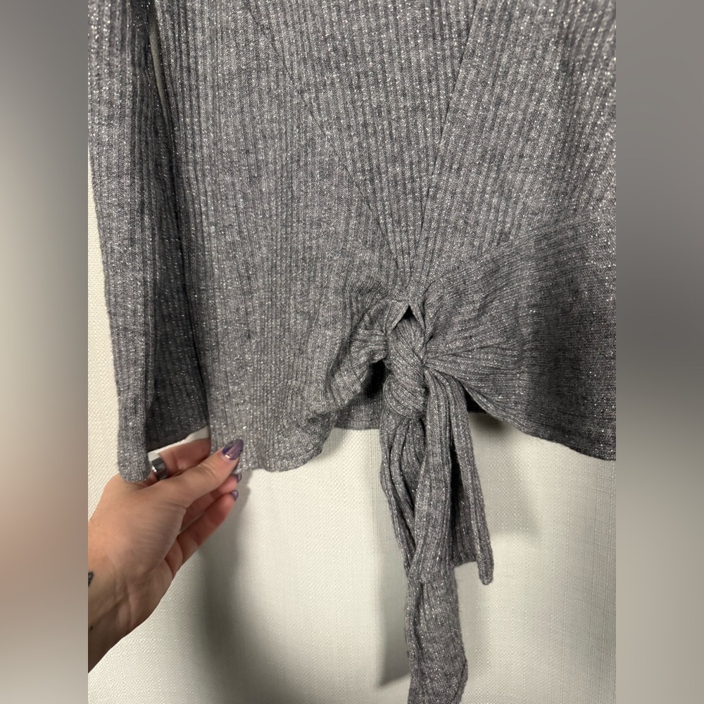 Simply Vera Vera Wang Silver Grey Tie Waist Crewneck Sweater Size XL - Picture 6 of 9